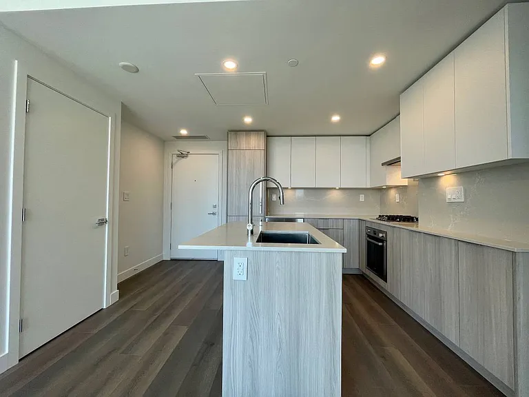 901 Lougheed Hwy #1101 — Photo 6