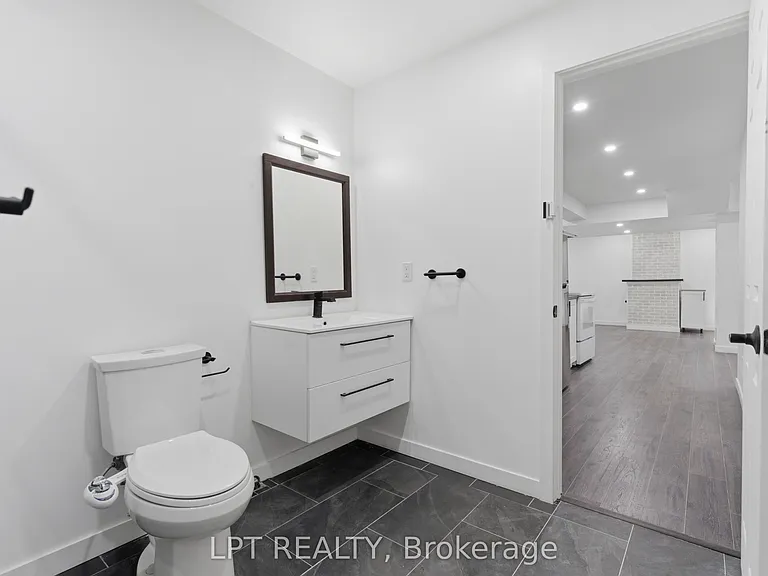 3401 Regiment Rd — Photo 3
