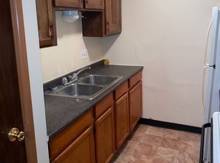 4422 W Hampton Ave #201, Milwaukee, WI