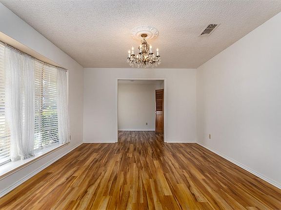2nd image of 707 Stafford Dr