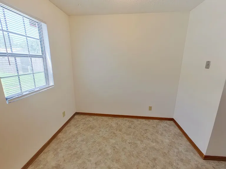 3227 S Illinois Ave #4 — Photo 5