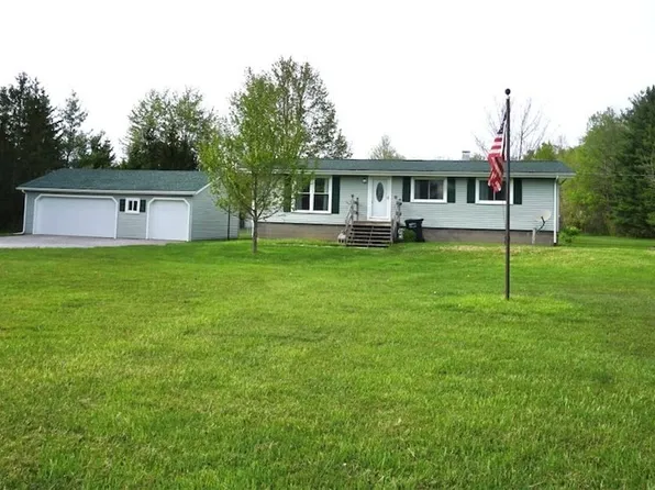 5875 Trumbull Rd, Geneva, OH 44041