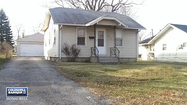 627 Central Ave photo 1