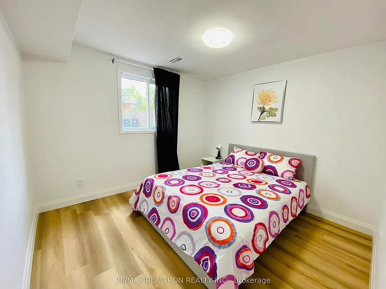 63 Mississauga Rd N #2 — Photo 8