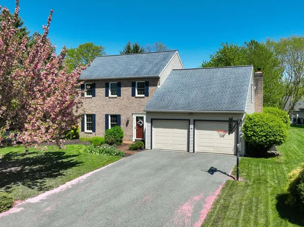 911 Jade Ave, Lancaster, PA 17601