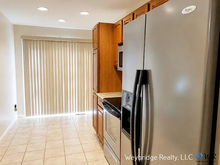 9821 Timbers Dr — Photo 5