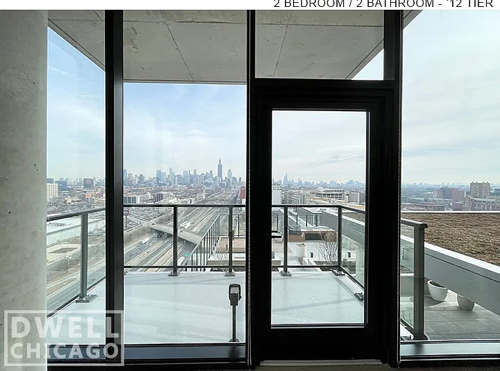 513 S Damen Ave #512 — Photo 34