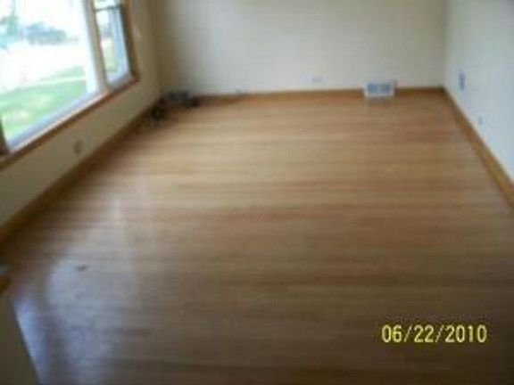 3rd image of 14437 Campbell Ave