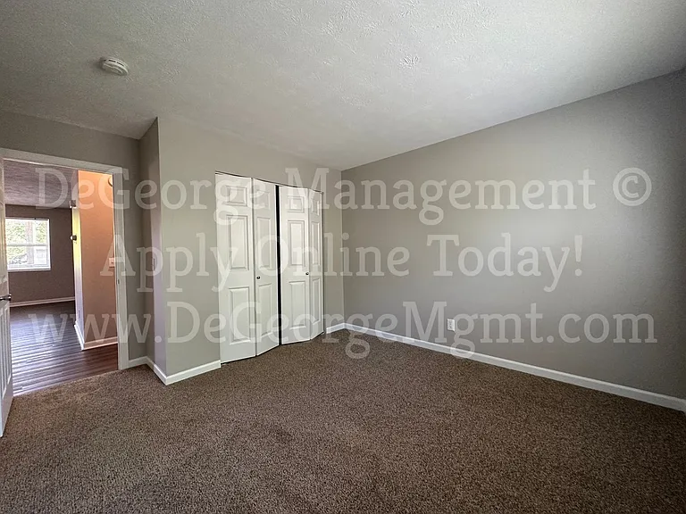 Burdick Estates Apartments — Photo 113