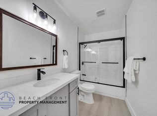 5311 Hermitage Ave #60517306, Valley Village, CA 91607