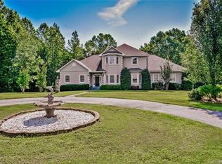 6937 Grand Oak Ln, Denver, NC 28037