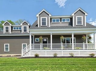 1 Birch Meadow Rd, Merrimac, MA 01860