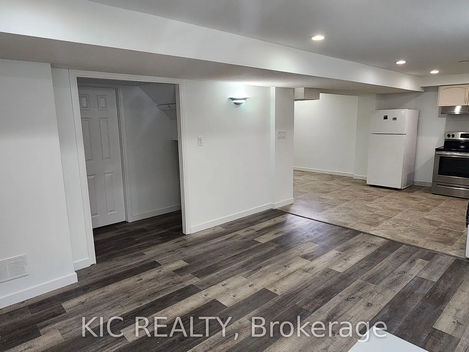 2 bed, $1,850 — Photo 4