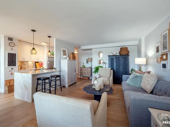 6600 John F Kennedy Blvd E #6C, West New York, NJ 07093