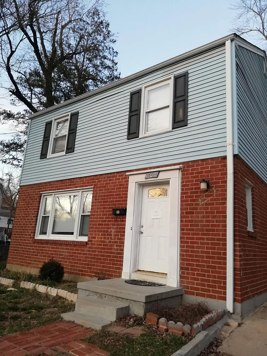 1602 Amherst Rd photo 1