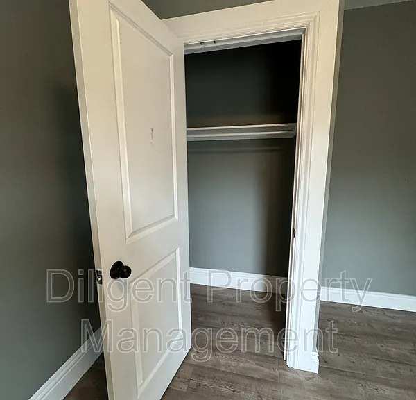 203 Rubidge St #201 — Photo 23