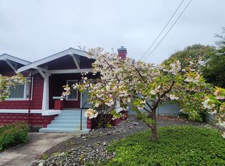 2415 J St, Eureka, CA 95501