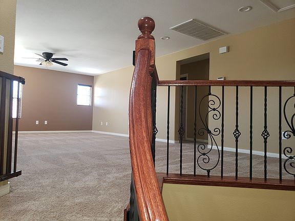 LARGE LOFT