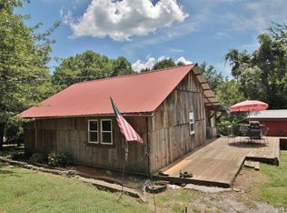 201 Ward Hollow Rd, Brush Creek, TN 38547