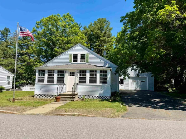 61 Maple Street, Somersworth, NH 03878