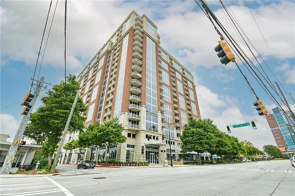 1820 Peachtree St — Photo 1