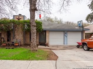 6426 Village Park, San Antonio, TX 78250