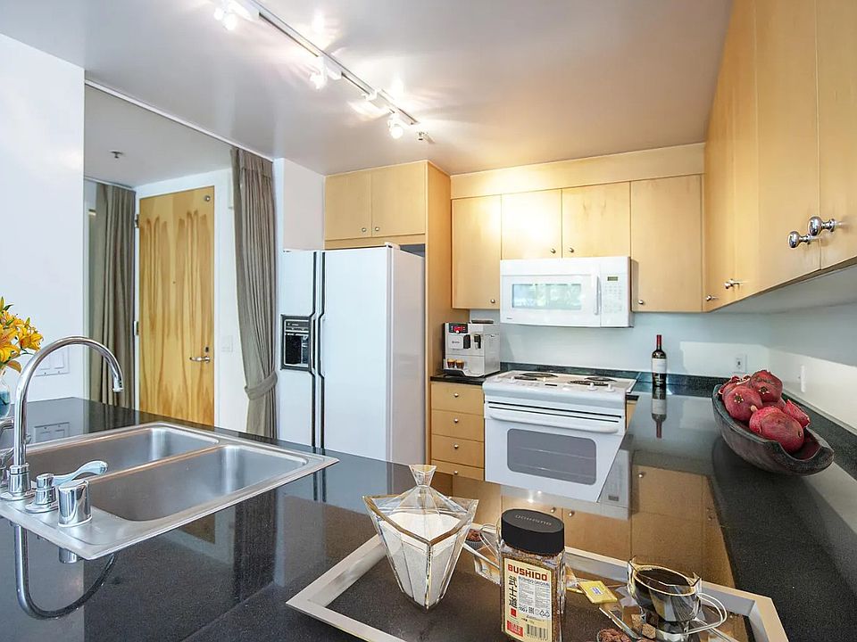 1st image of 1377 Post St APT 205