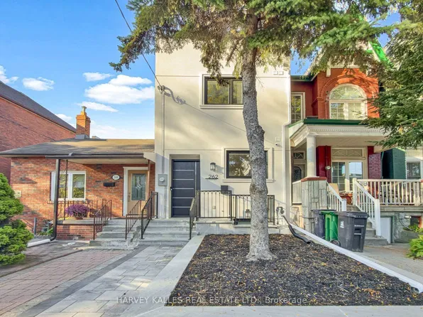 262 Euclid Ave, Toronto, ON M6J 2K2