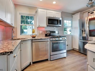 668 Passaic Ave, Kenilworth, NJ, 07033