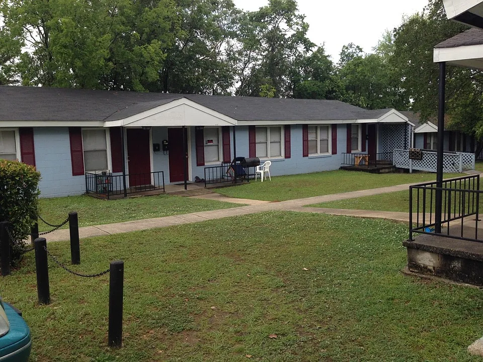 703 Palmetto Ave