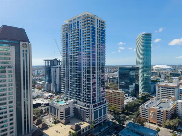 275 1st Ave S #3704, Saint Petersburg, FL 33701