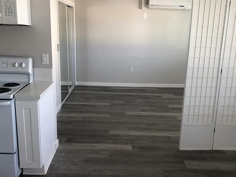 1633 S Bundy Dr #21A — Photo 3