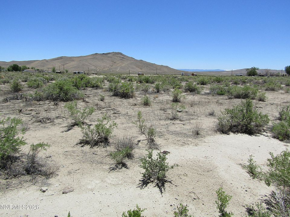 2nd image of 217 E Highway 95a
