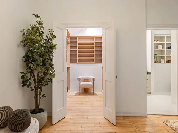 40 West 24th Street image 11 of 18