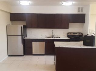 Sandringham House, Toronto, ON M2R 2C4