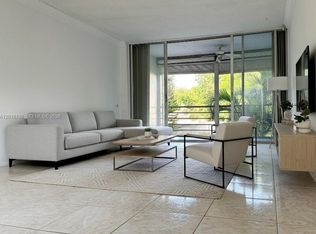 (Undisclosed Address), Davie, FL 33324