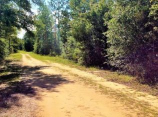 Dogwood St, Fountain, FL 32438