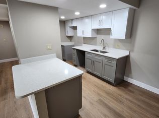 5265 Vineland Rd, Orlando, FL 32811