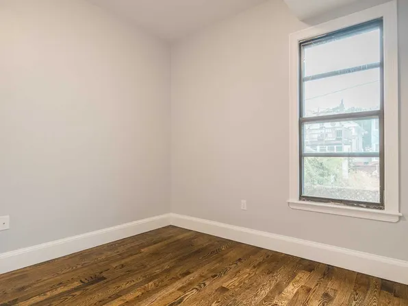 (undisclosed Address), East Boston, MA 02128