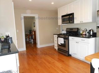 39 Antwerp St #3HL, Brighton, MA 02135