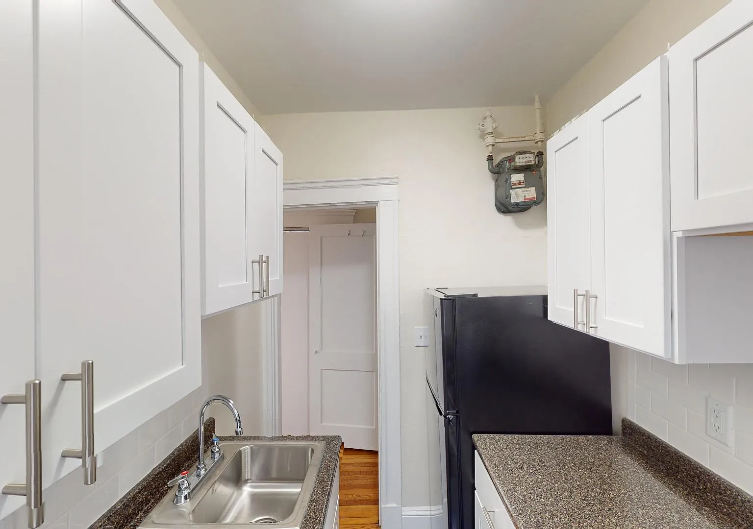 1 bed, 9999 sqft, $2,675 — Photo 4