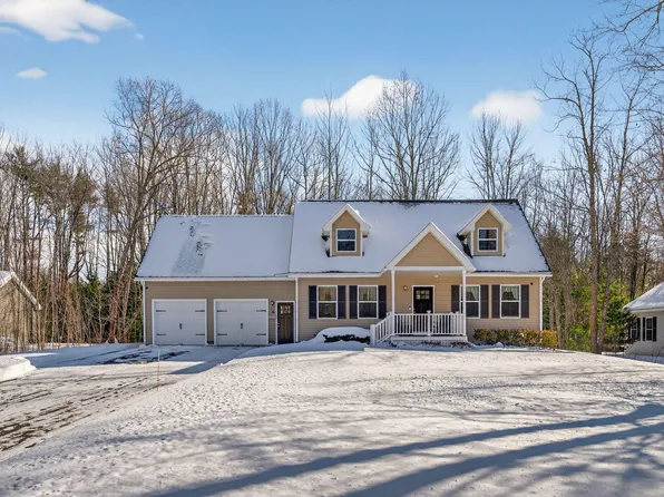 10 Country Drive, Old Orchard Beach, ME 04064