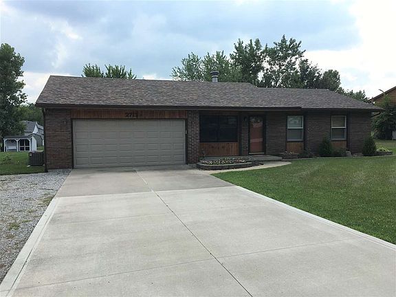 2nd image of 2712 W Rock Hill Ln