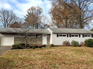 84 Stratford Rd, Tinton Falls, NJ 07724