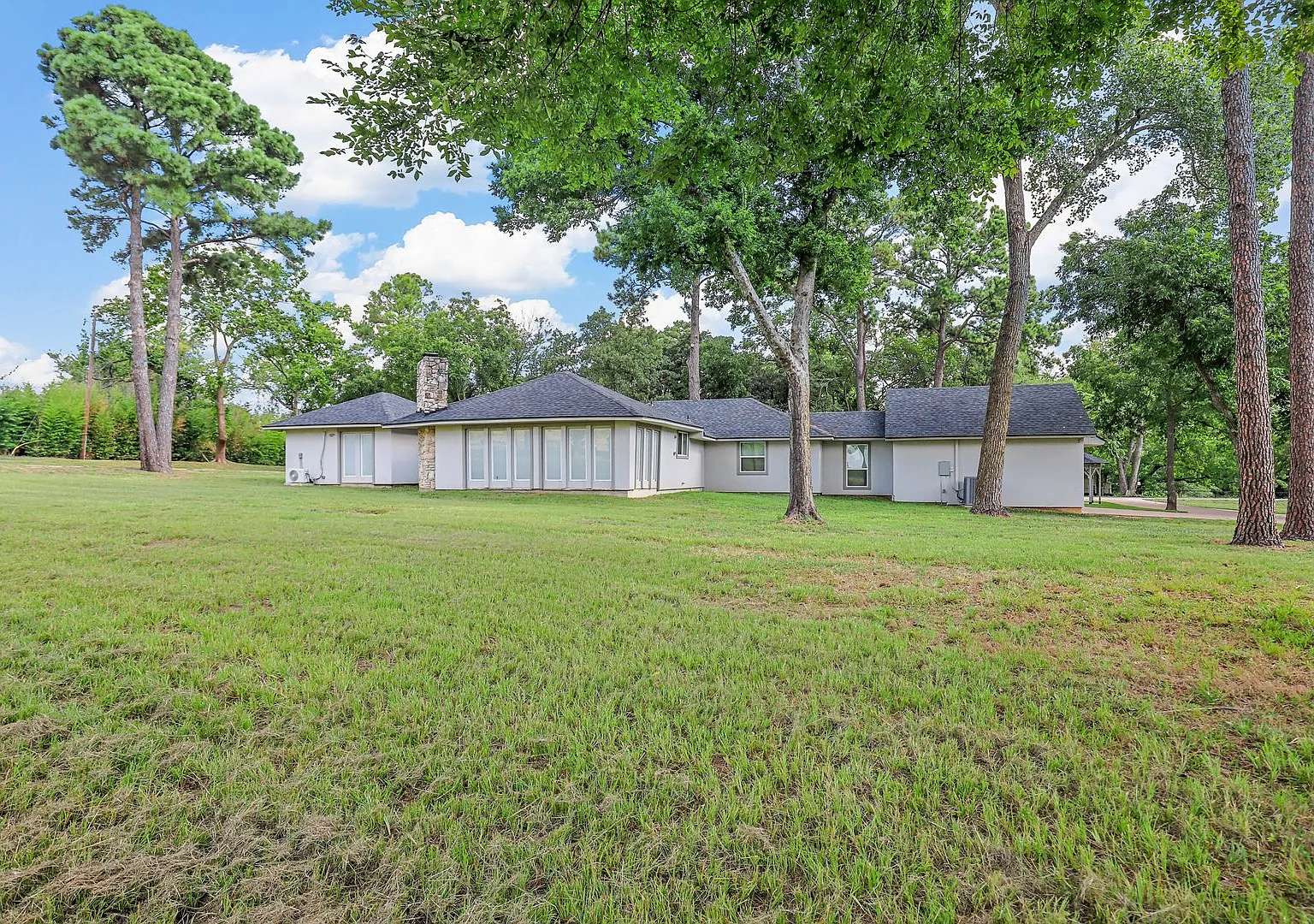1508 County Road 710 — Photo 3