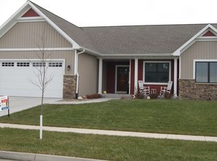 2726 Aberdeen Dr, Ames, IA 50010