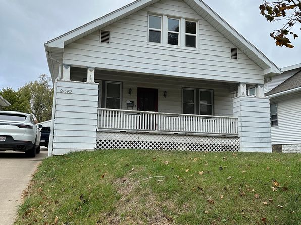 2063 Elm St
