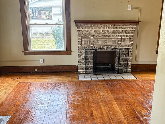 4th image of 531 Sherwood Ave