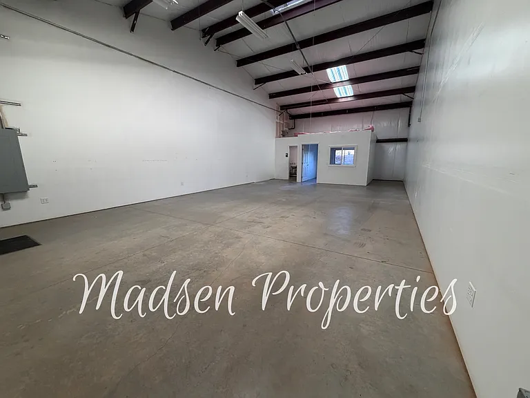 1115 E Ewald Ct #B — Photo 5