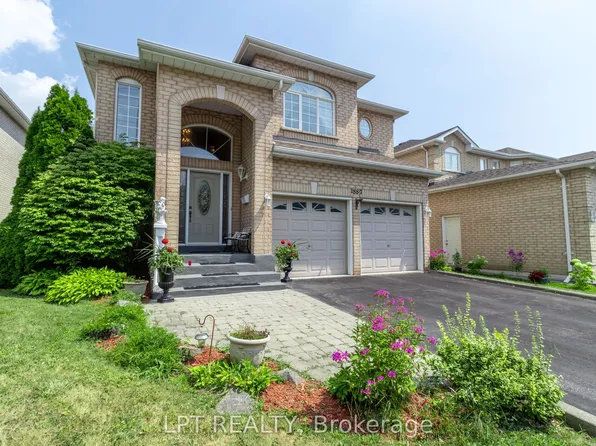 1887 Fairport Rd, Pickering, ON L1V 1T5